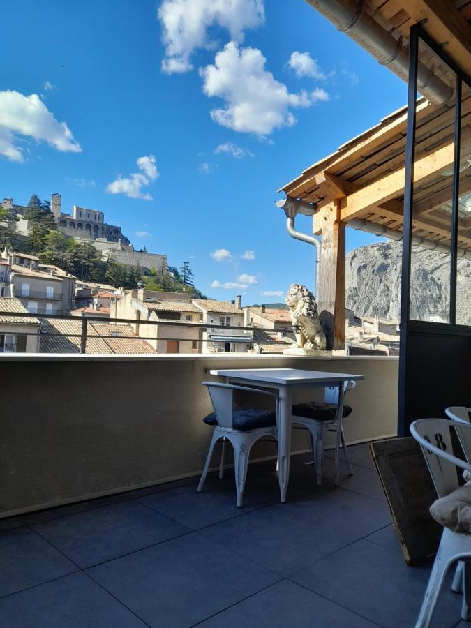 Les Mirabelles Chambres D'Hotes Sisteron Exterior foto